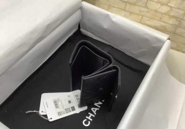 Chanel CO-CO Flap Card Holder Wallet 10.5cm/4.1in Silver Hardware For Women Black