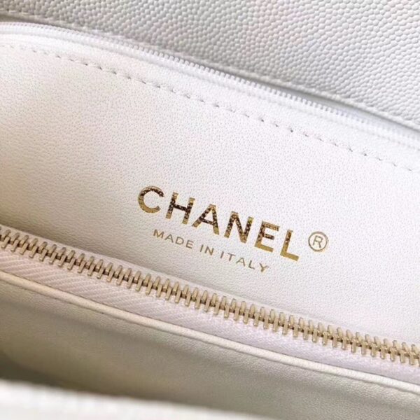 [REP 1:1] Chanel Coco Handle Quilted Lizard Handle Bag 24cm Caviar Leather Gold Hardware Spring/Summer Act 1 Collection, White
