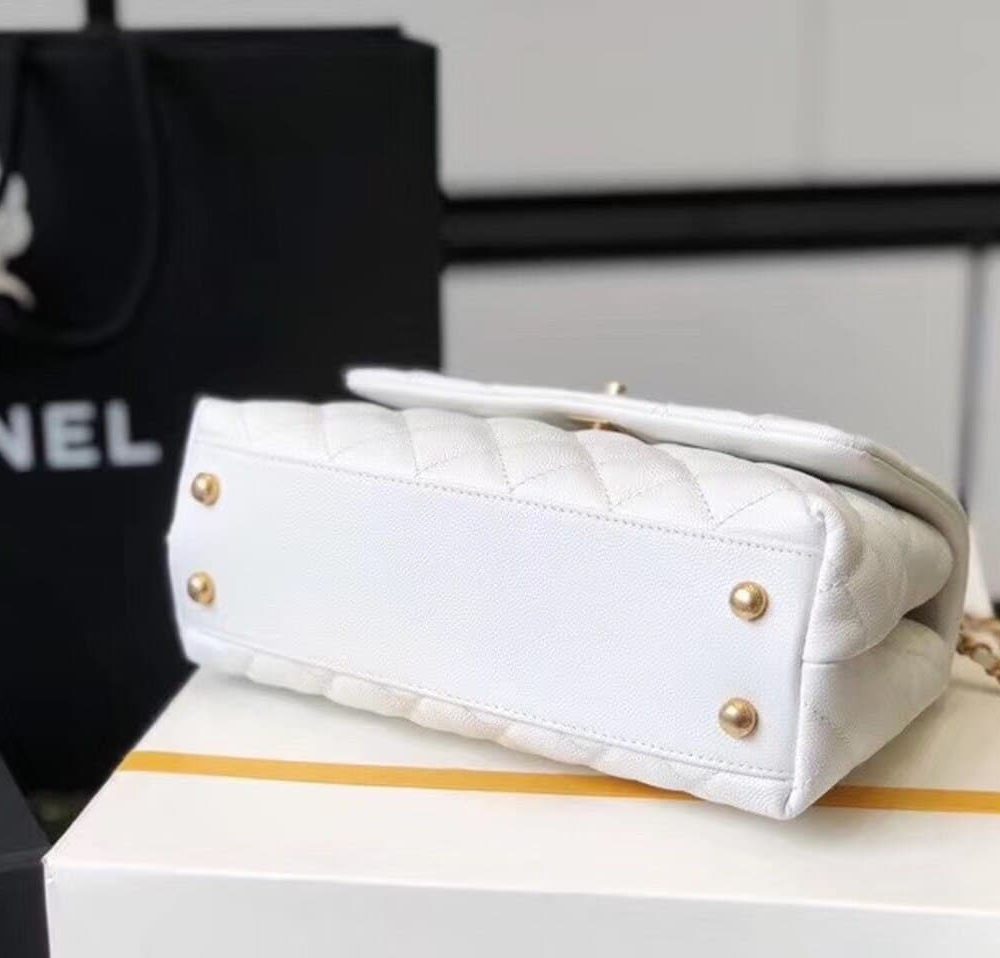 [REP 1:1] Chanel Coco Handle Quilted Lizard Handle Bag 24cm Caviar Leather Gold Hardware Spring/Summer Act 1 Collection, White