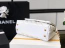 [REP 1:1] Chanel Coco Handle Quilted Lizard Handle Bag 24cm Caviar Leather Gold Hardware Spring/Summer Act 1 Collection, White