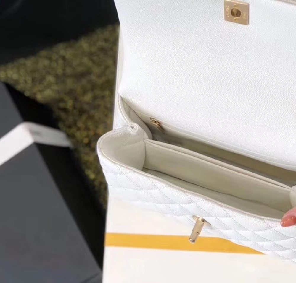 [REP 1:1] Chanel Coco Handle Quilted Lizard Handle Bag 24cm Caviar Leather Gold Hardware Spring/Summer Act 1 Collection, White