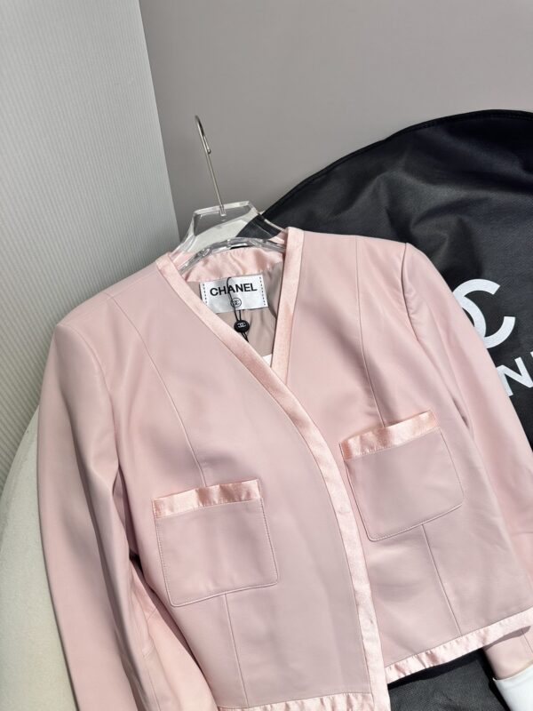 Chanel Cropped Neck Jacket Pink For Women