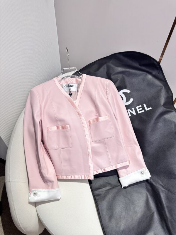 Chanel Cropped Neck Jacket Pink For Women