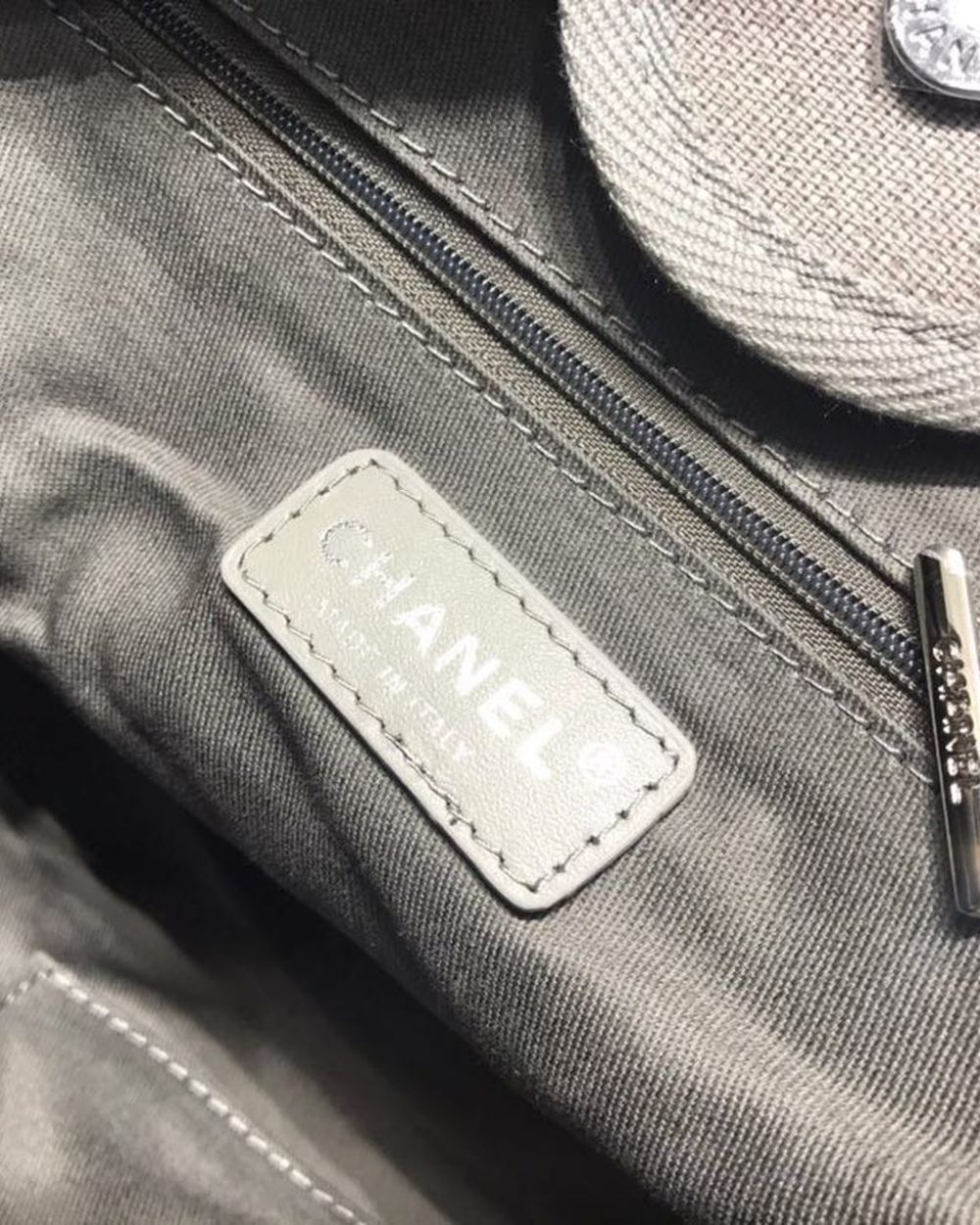 [REP 1:1] Chanel Deauville Tote Tweed Canvas Bag Fall/Winter Collection, Light Grey/White For Women 15in/38cm