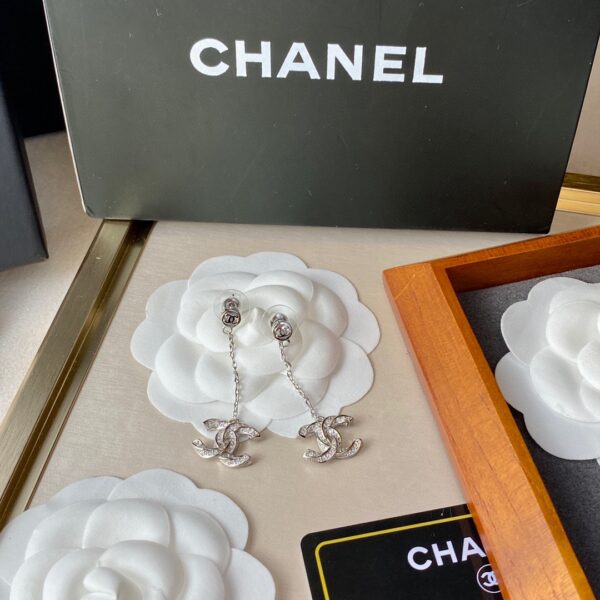 Chanel Earring