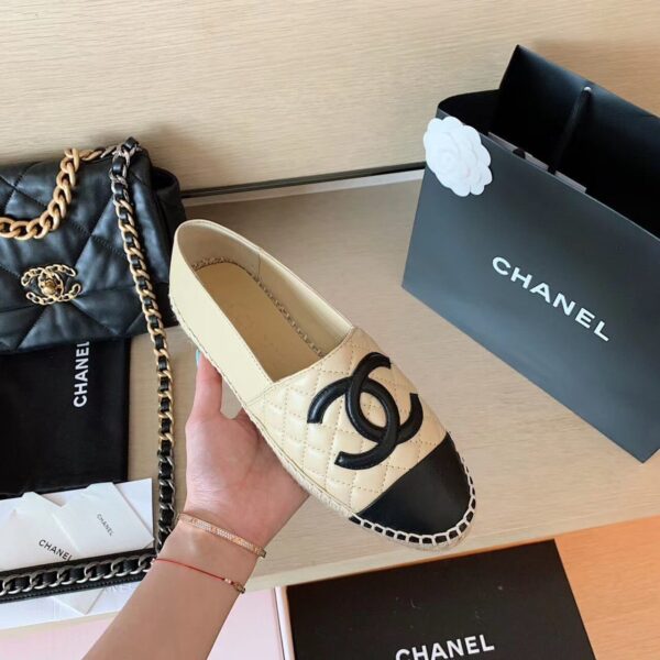 Chanel Espadrilles Beige/Black For Women, Women's Shoes G29762