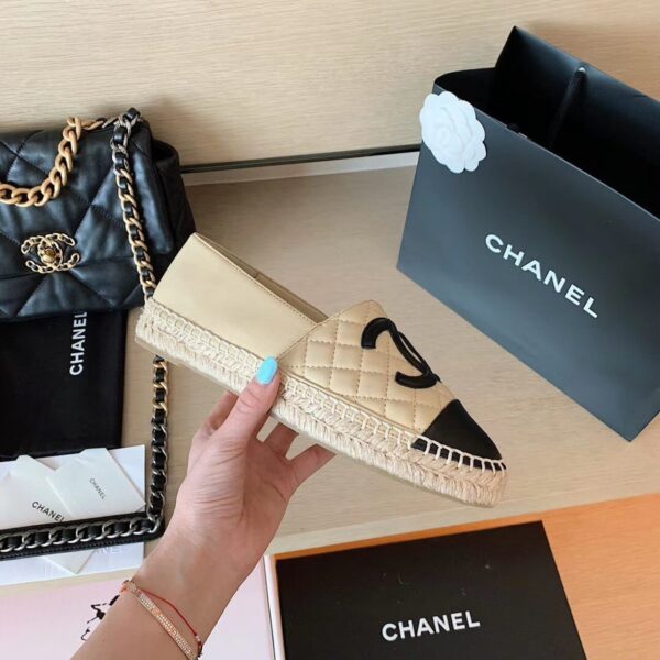 Chanel Espadrilles Beige/Black For Women, Women's Shoes G29762