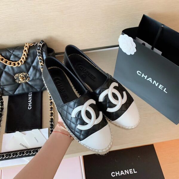Chanel Espadrilles Black/White For Women, Women's Shoes G29762