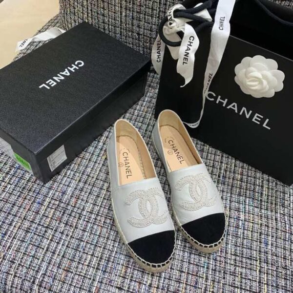 Chanel Espadrilles White/Black For Women, Women's Shoes G29762