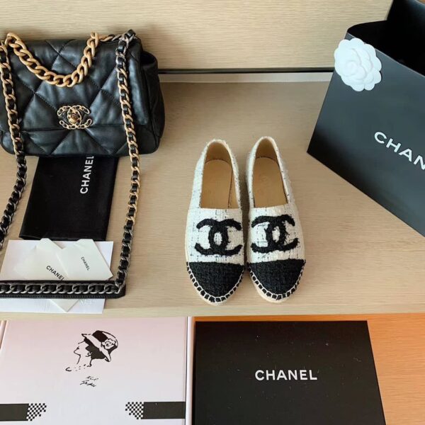 Chanel Espadrilles White/Black For Women, Women's Shoes G29762