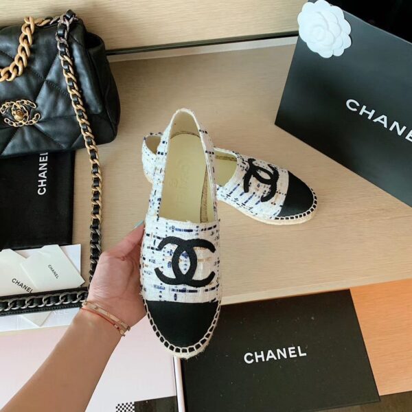 Chanel Espadrilles White/Black For Women, Women's Shoes G29762