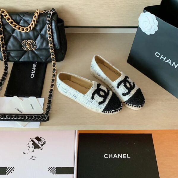 Chanel Espadrilles White/Black For Women, Women's Shoes G29762