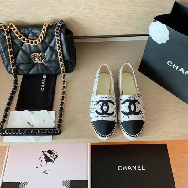 Chanel Espadrilles White/Black For Women, Women's Shoes G29762