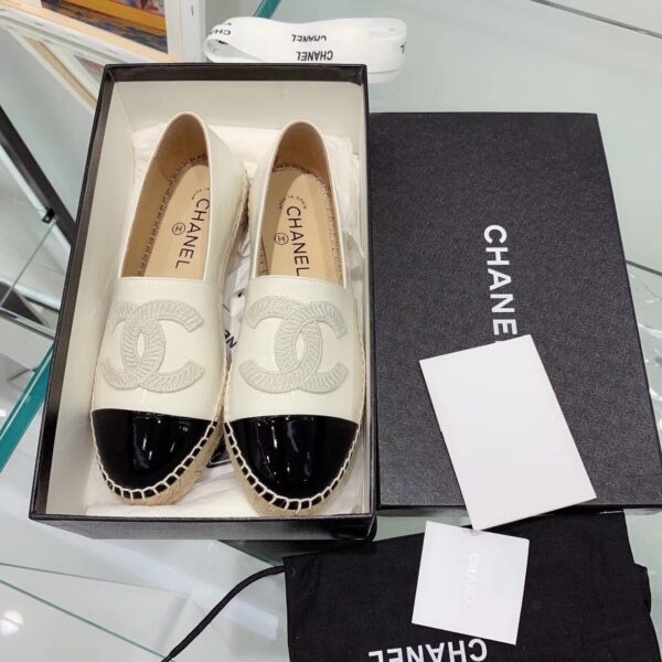 Chanel Espadrilles White/Black For Women, Women's Shoes G29762