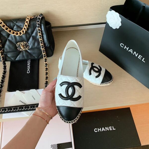 Chanel Espadrilles White/Black For Women, Women's Shoes G29762