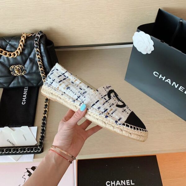 Chanel Espadrilles White/Black For Women, Women's Shoes G29762