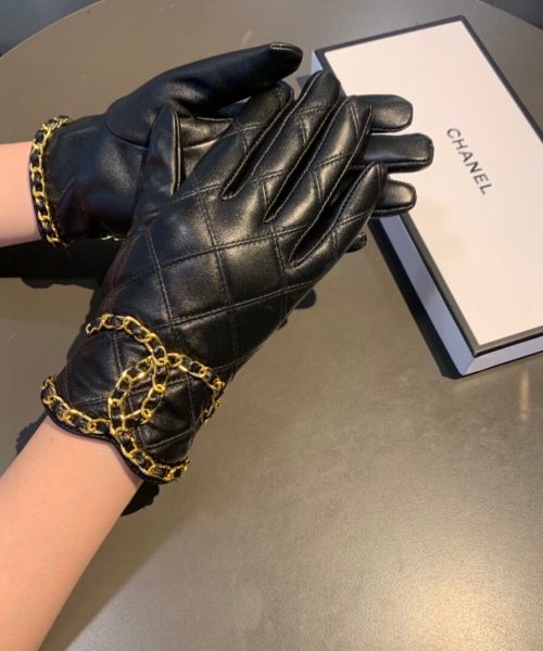 Chanel Gloves In Black