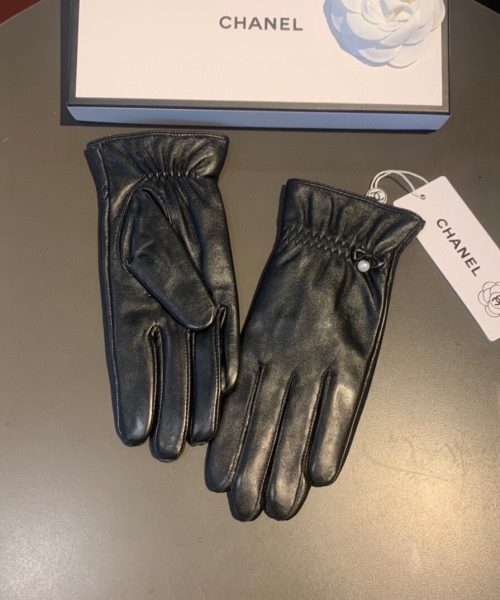 Chanel Gloves In Black