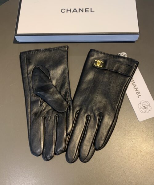 Chanel Gloves In Black