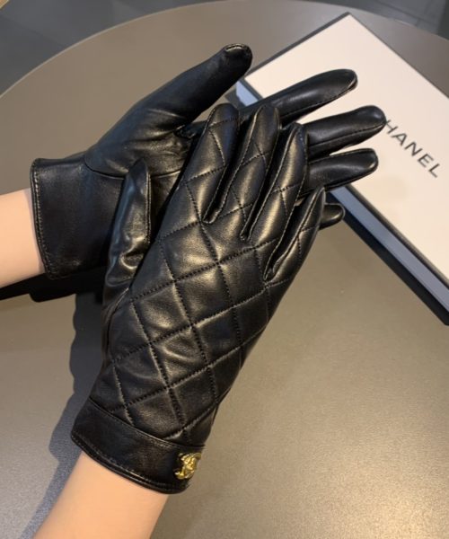 Chanel Gloves In Black