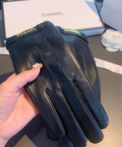Chanel Gloves In Black