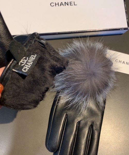 Chanel Gloves In Black