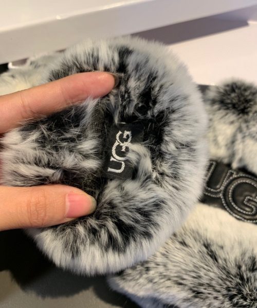Chanel Gloves In Black