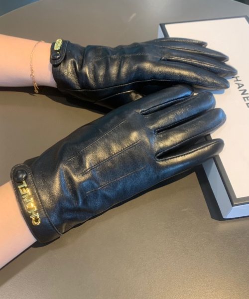 Chanel Gloves In Black
