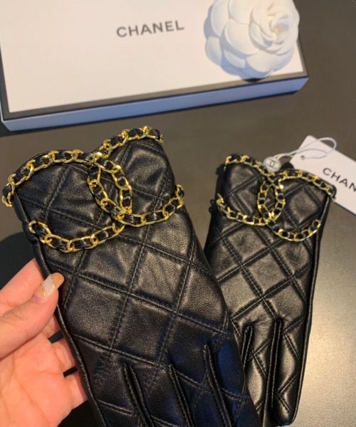 Chanel Gloves In Black