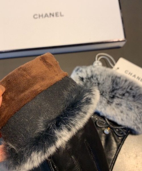 Chanel Gloves In Black