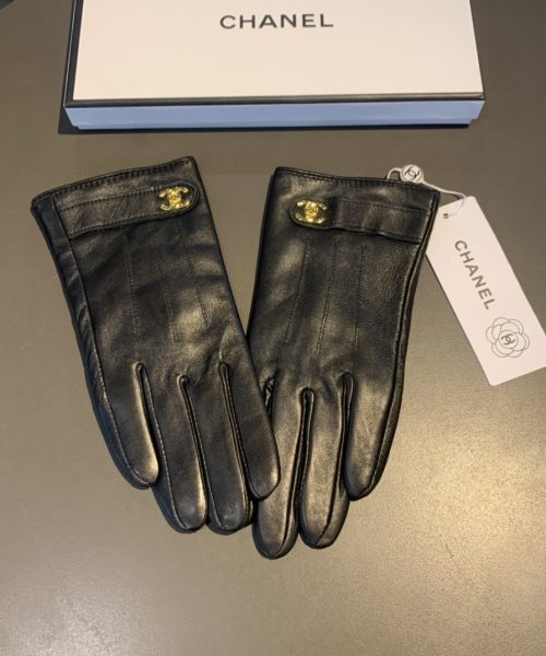 Chanel Gloves In Black
