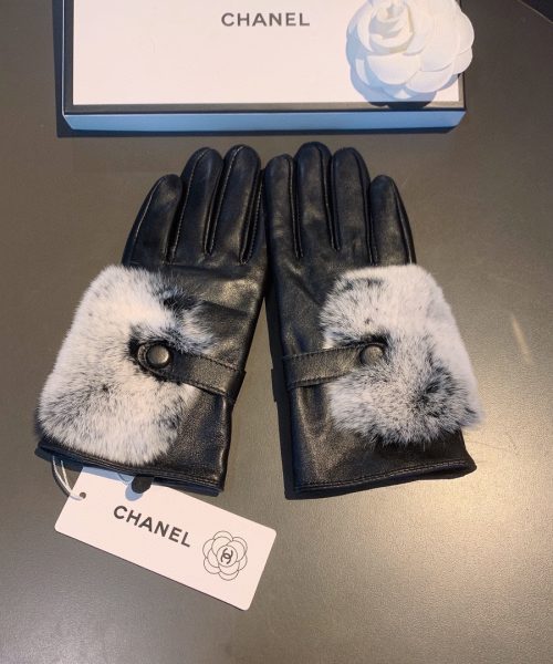 Chanel Gloves In Black