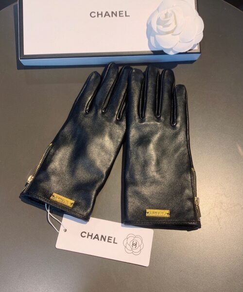 Chanel Gloves In Black