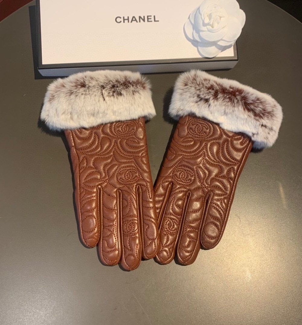 Chanel Gloves In Brown