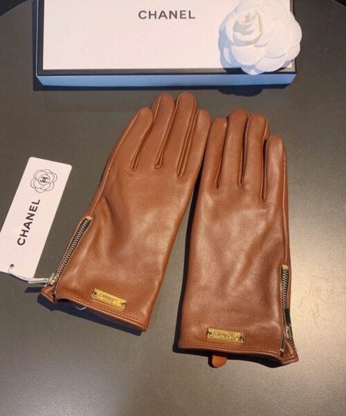 Chanel Gloves In Brown