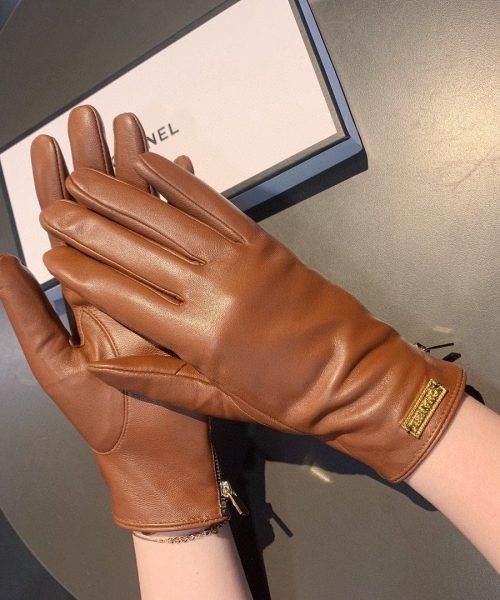 Chanel Gloves In Brown