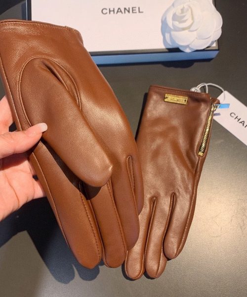 Chanel Gloves In Brown