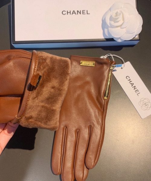 Chanel Gloves In Brown