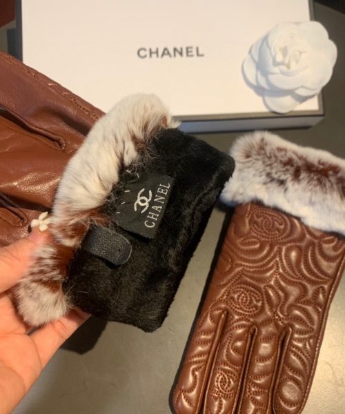 Chanel Gloves In Brown