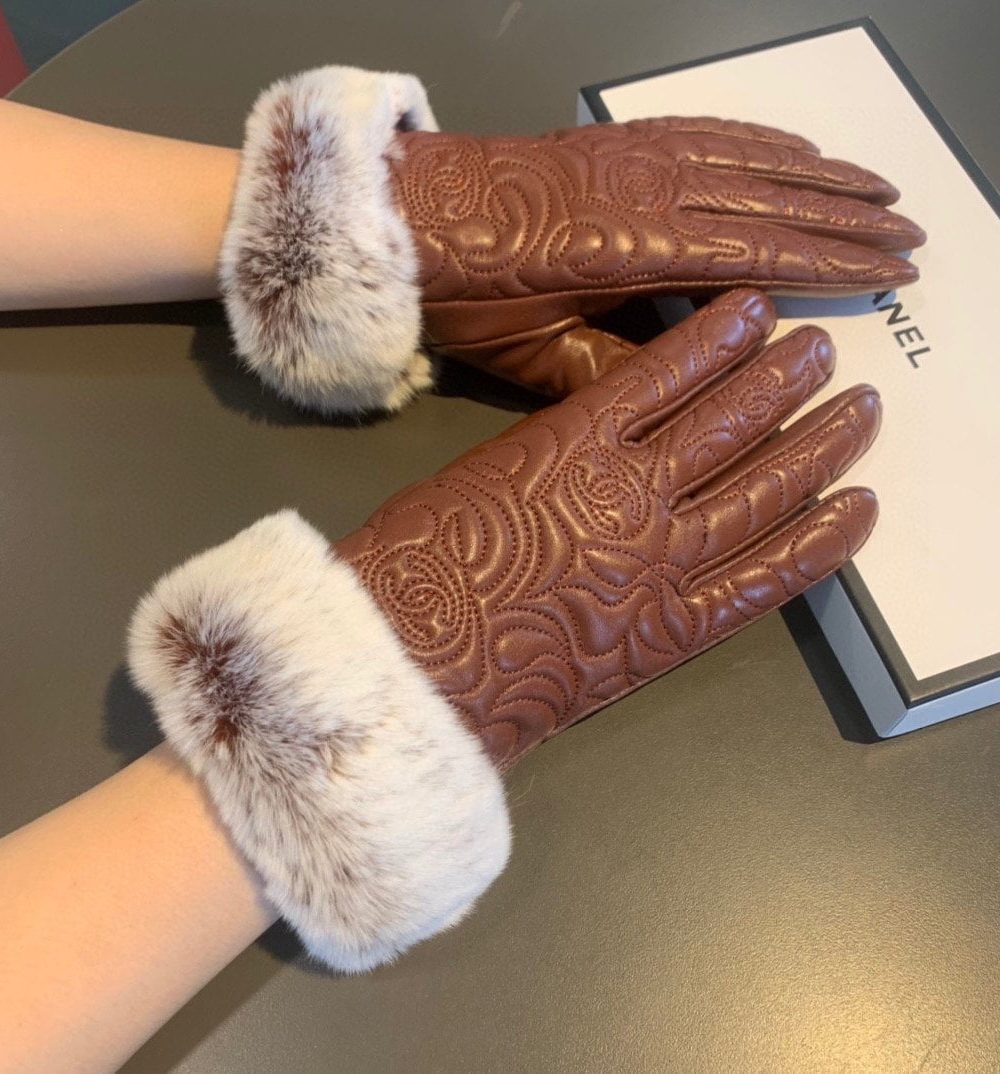 Chanel Gloves In Brown