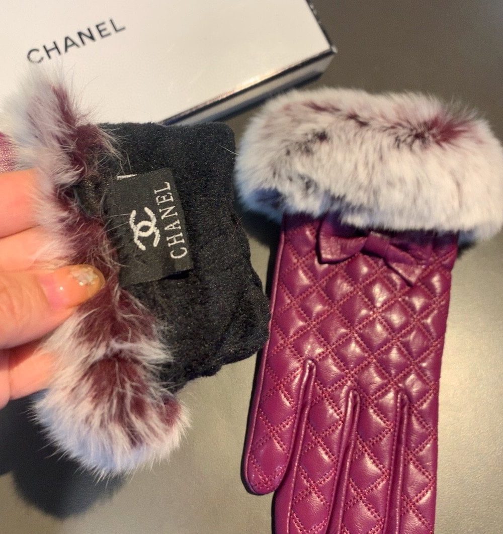 Chanel Gloves In Pink