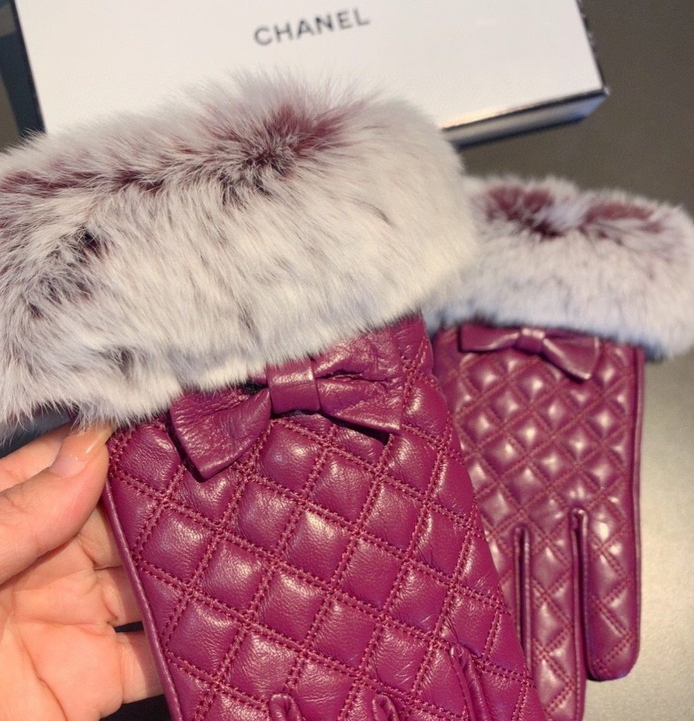 Chanel Gloves In Pink