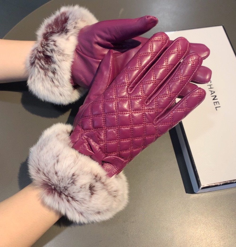 Chanel Gloves In Pink