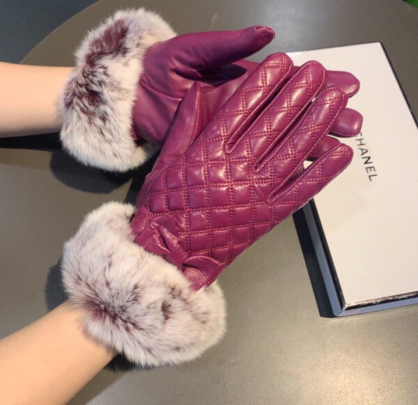 Chanel Gloves In Pink