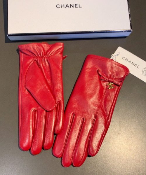 Chanel Gloves In Red