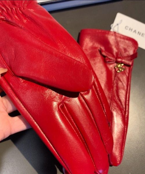 Chanel Gloves In Red