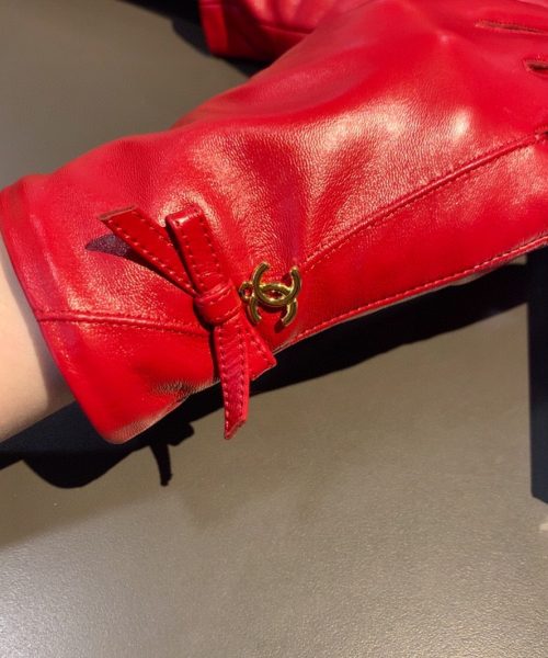 Chanel Gloves In Red