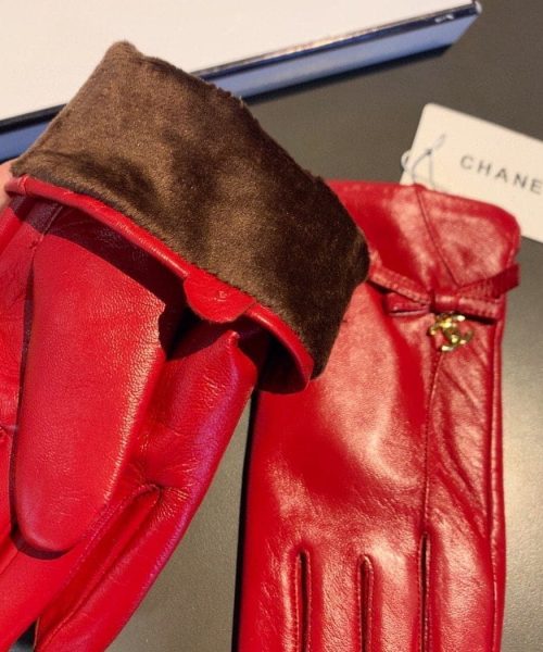 Chanel Gloves In Red