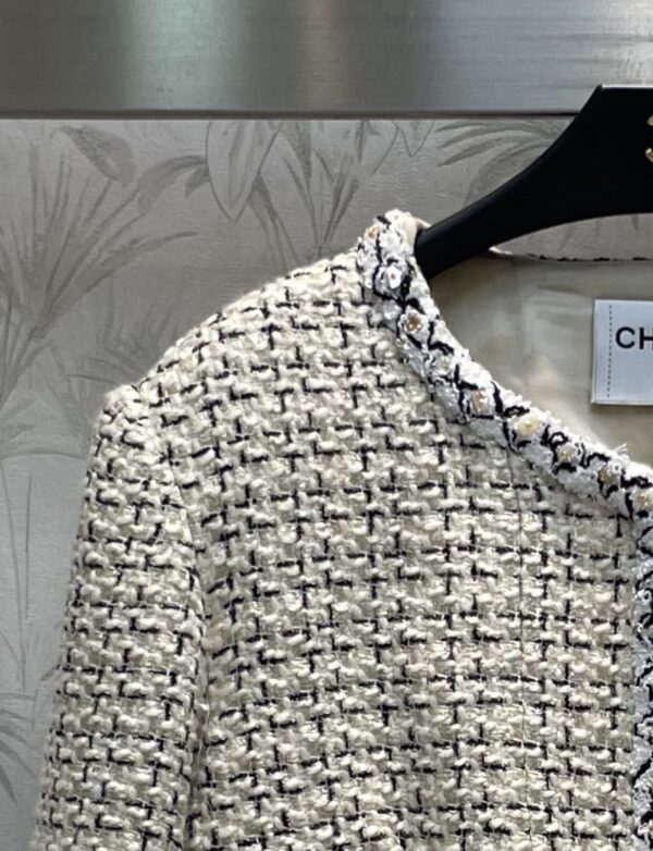 Chanel Gold Button Tweed Cream For Women
