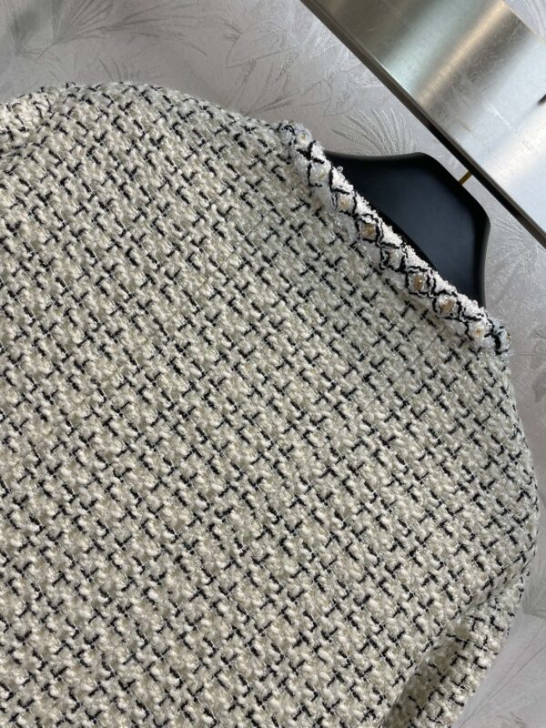 Chanel Gold Button Tweed Cream For Women